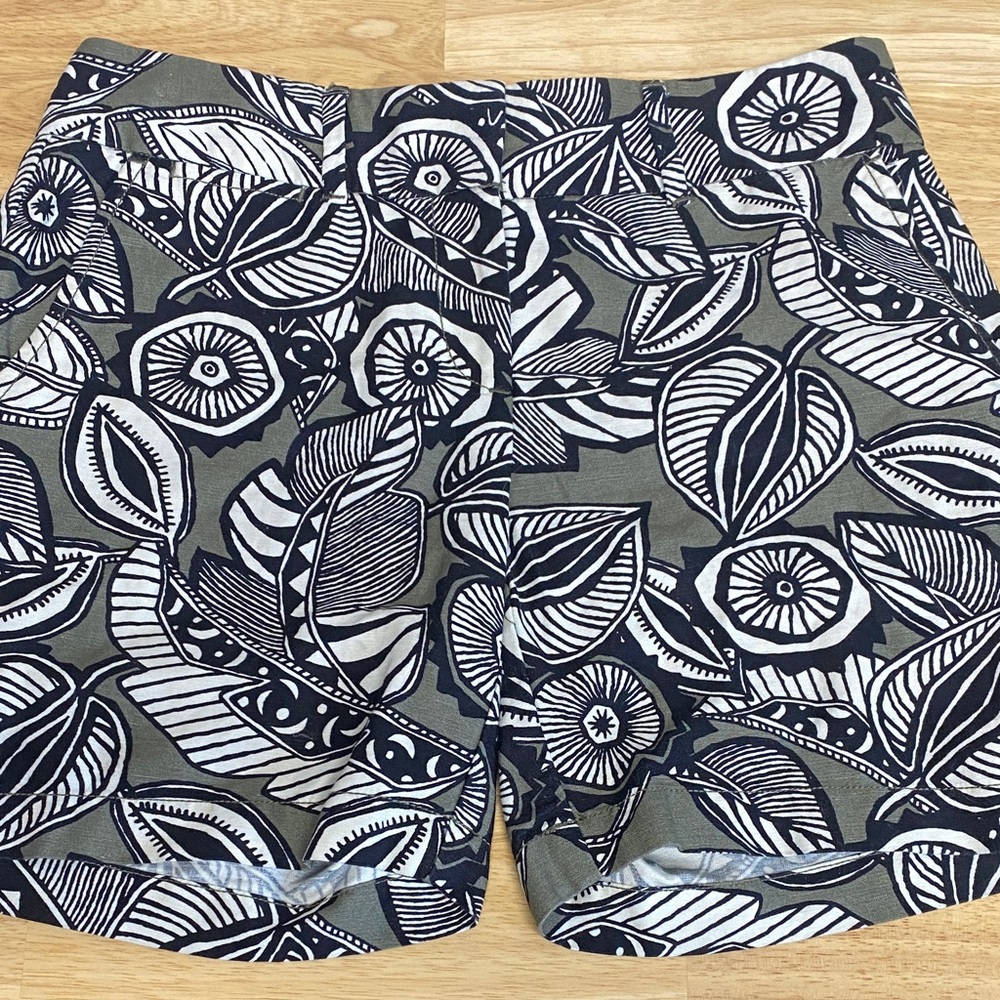 LOFT High Waist Shorts - Black and White Leaf Pattern